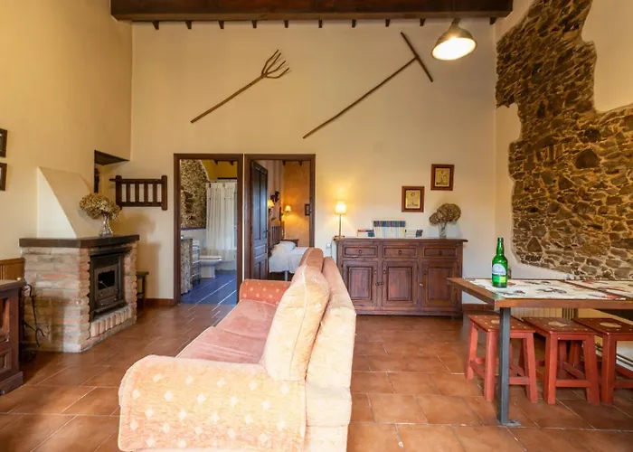 La Casona Del Cura 1, Hortensia *