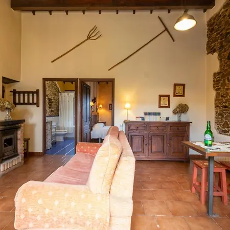 La Casona Del Cura 1, Hortensia *