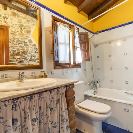 Holiday home La Casona Del Cura 1, Hortensia Palacion