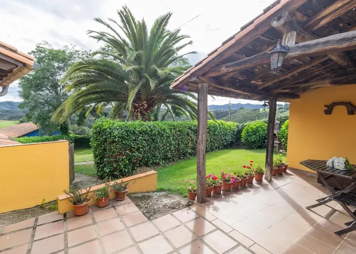 La Casona Del Cura 1, Hortensia Nyaraló Palacion