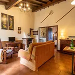 بيت للعطل La Casona Del Cura 1, Hortensia Palacion